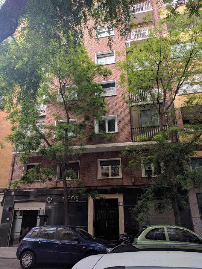 Gran Apartamento Cerca De Atocha Daire Madrid Dış mekan fotoğraf