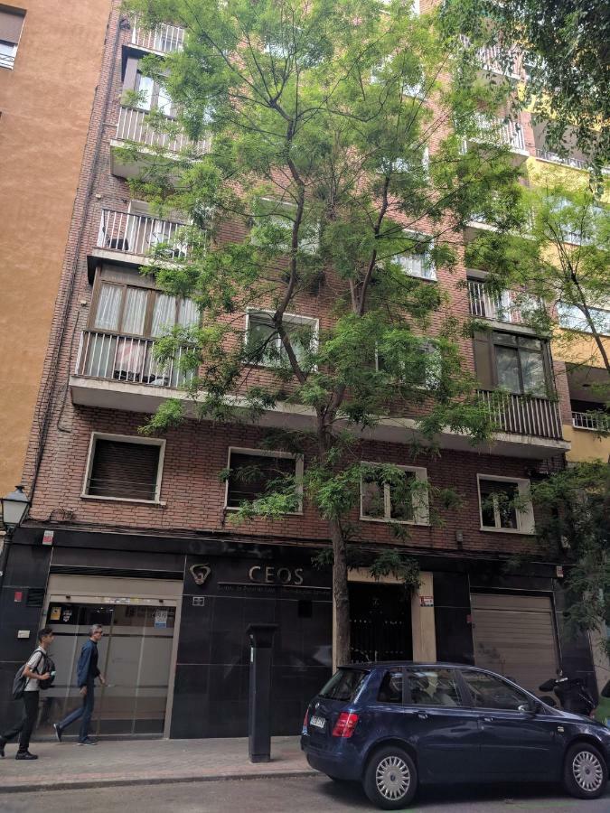 Gran Apartamento Cerca De Atocha Daire Madrid Dış mekan fotoğraf